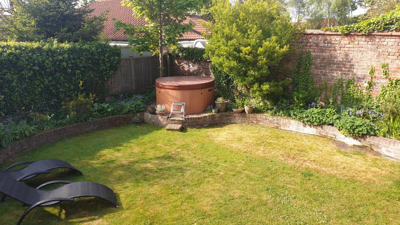 Holly Cottage, Hidden Gem In The Yorkshire Wolds Welton  Eksteriør billede